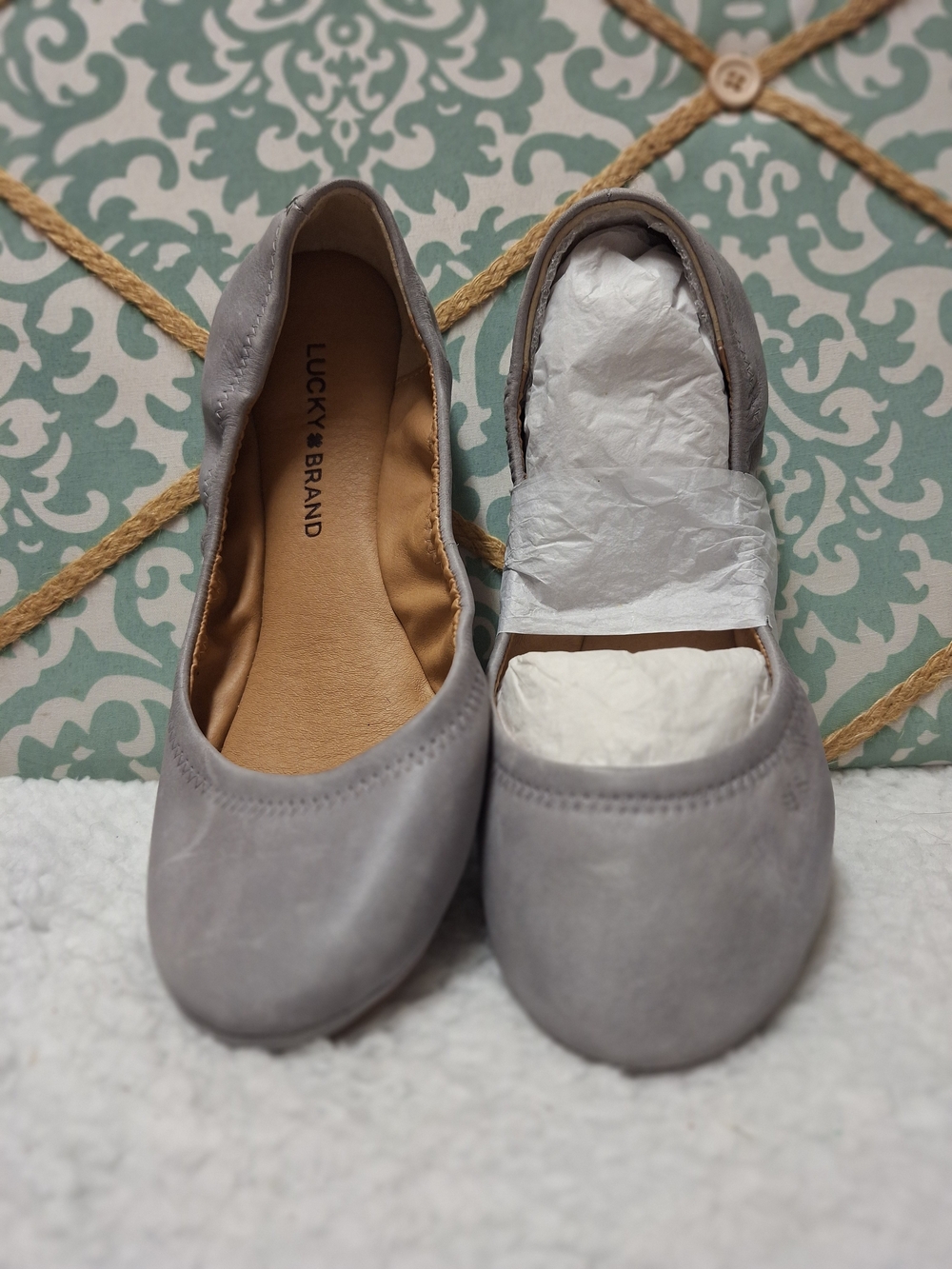 Lucky Brand Gray Suede Ballet Flats 7.5